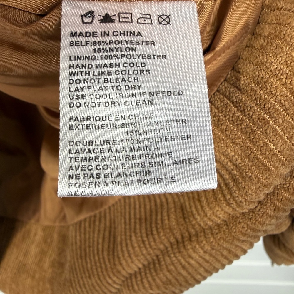 Paper Crane womens corduroy tan oversized zip up vest. Size Medium - Picture 7 of 9